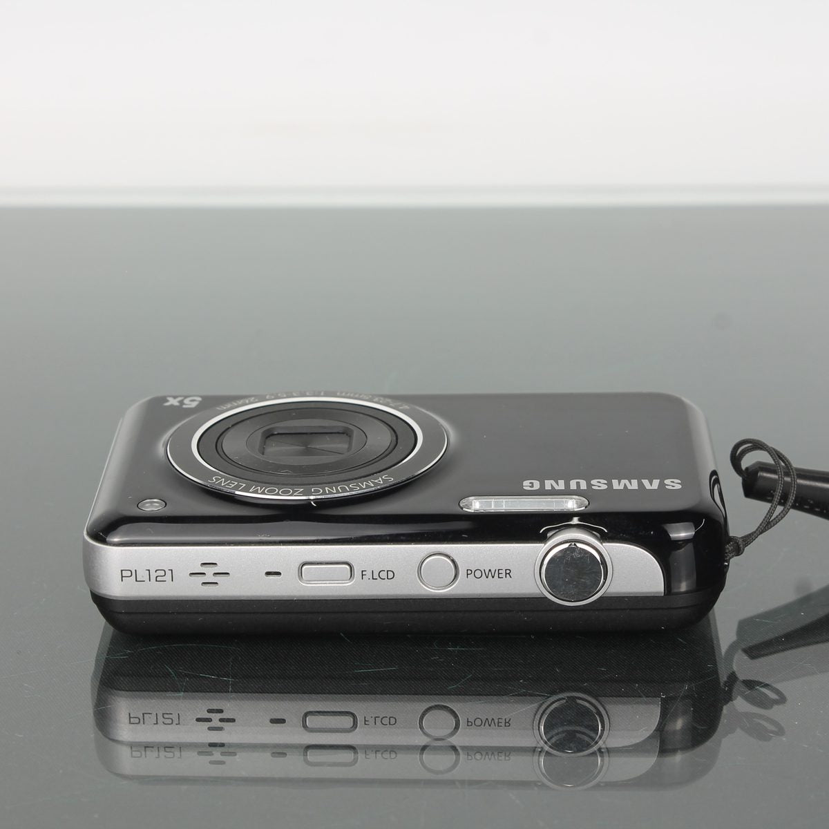 Samsung PL121