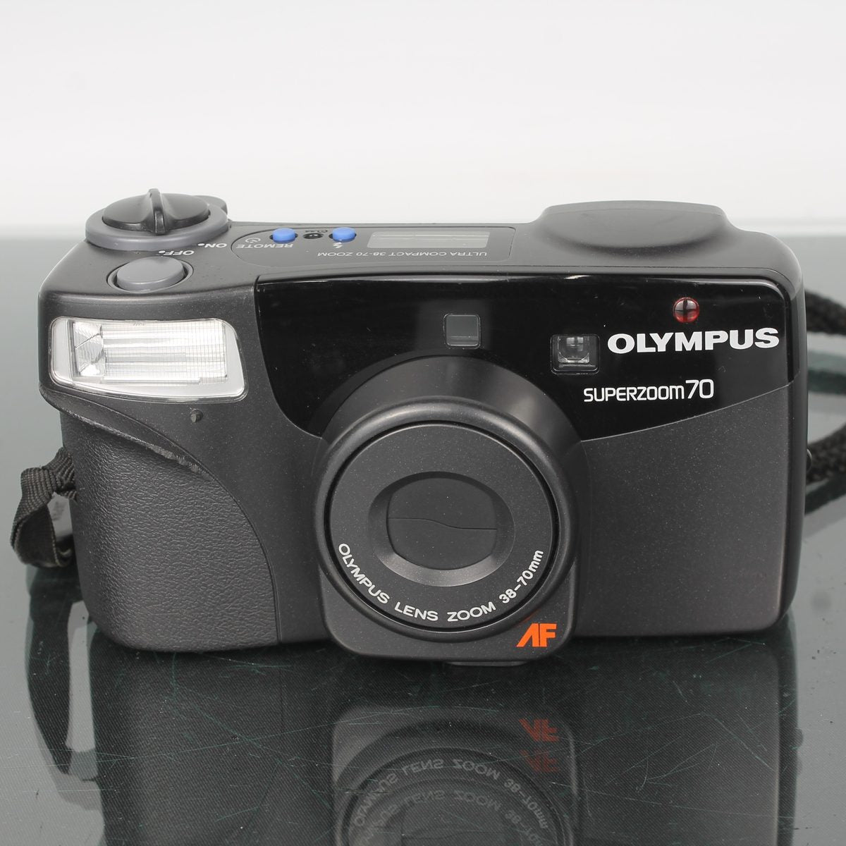 Olympus Superzoom 70