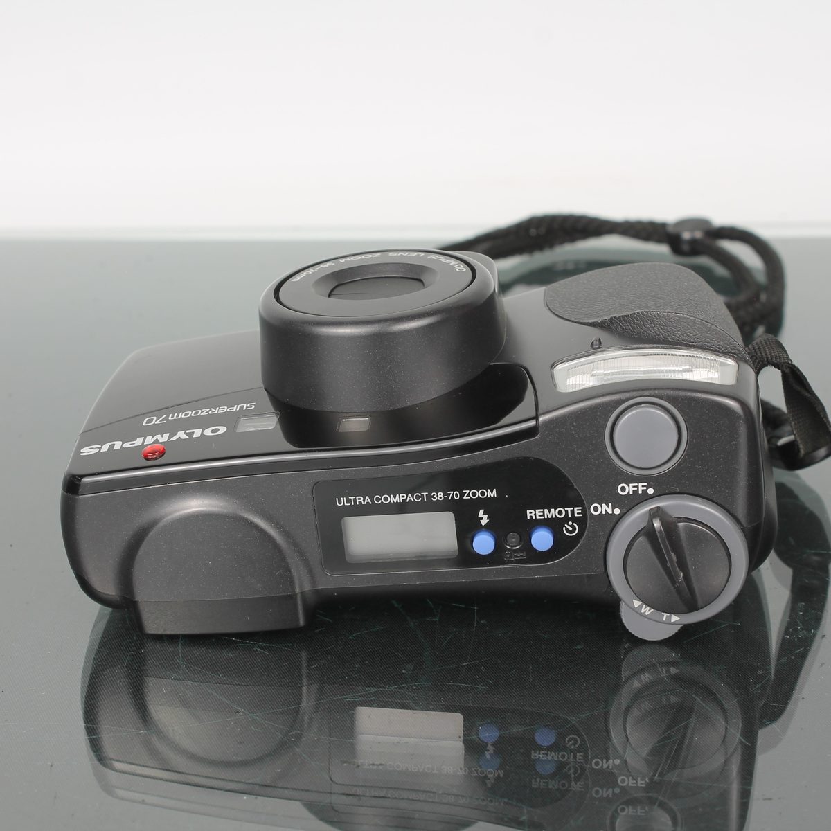 Olympus Superzoom 70