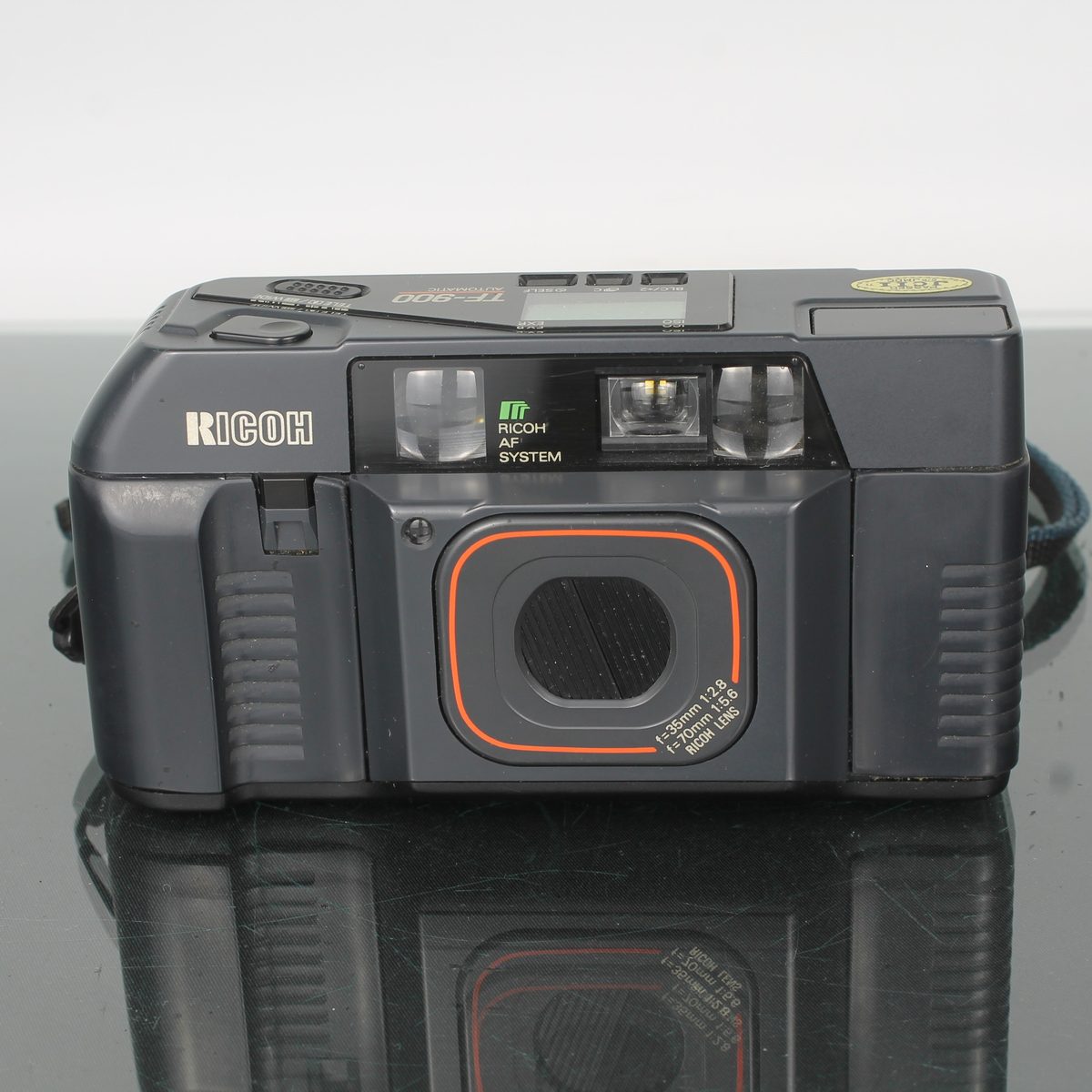 Nikon F3 & 50mm f/1.4 Review: Classic Film Kit That Lasts