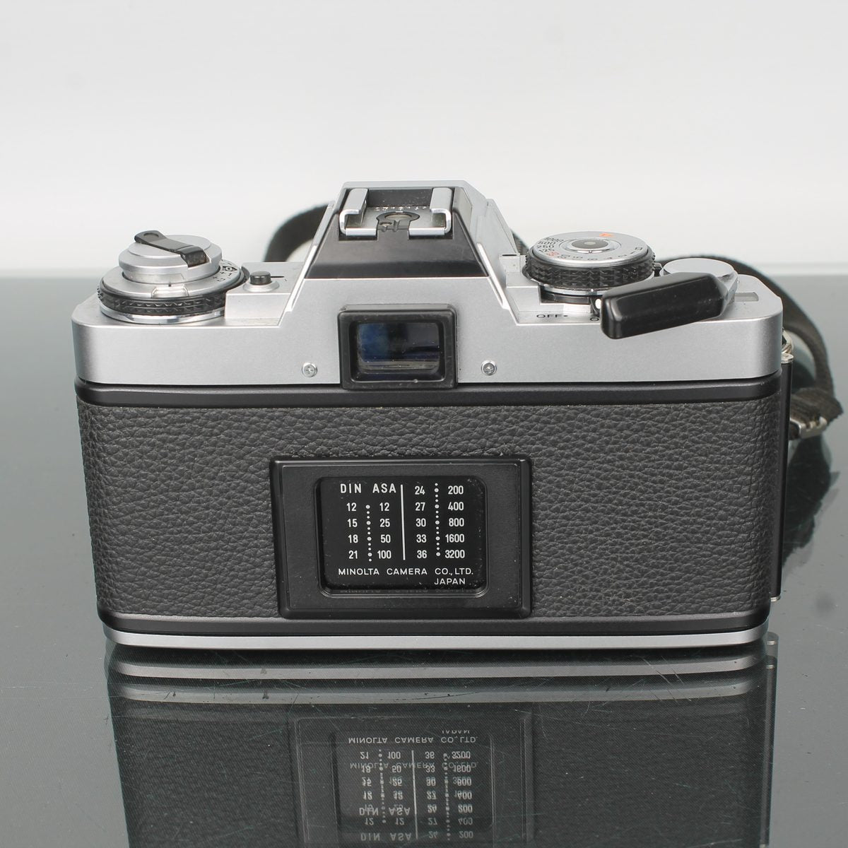 Minolta XG-M + Minolta MD 28-70mm 1:3.5-4.8