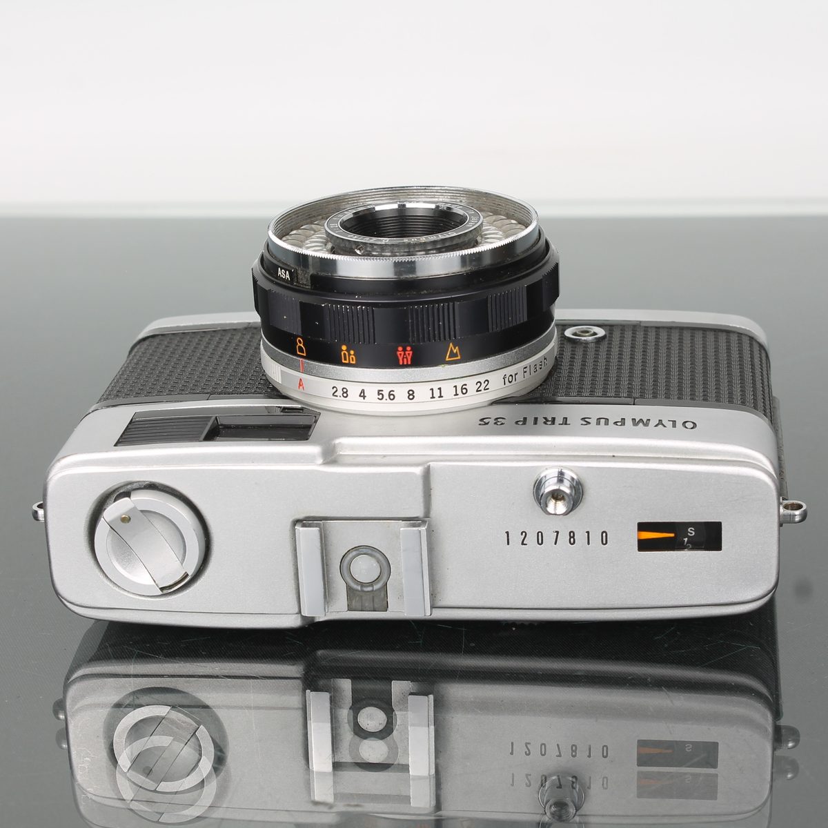 Olympus Trip 35
