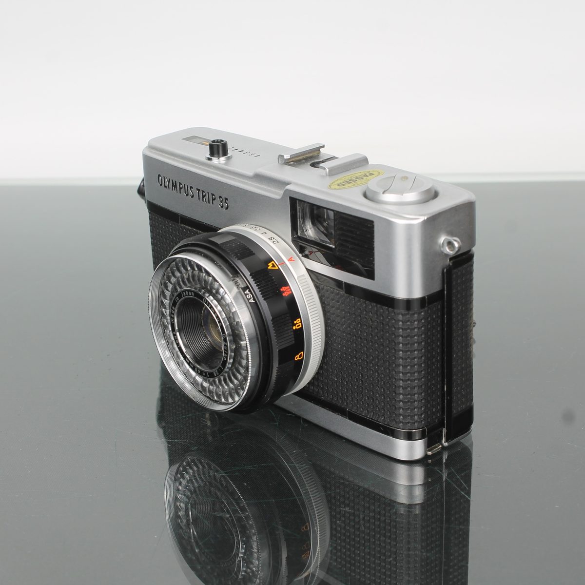 Olympus Trip 35