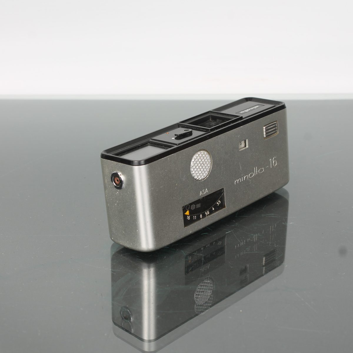 Minolta-16 Model-P