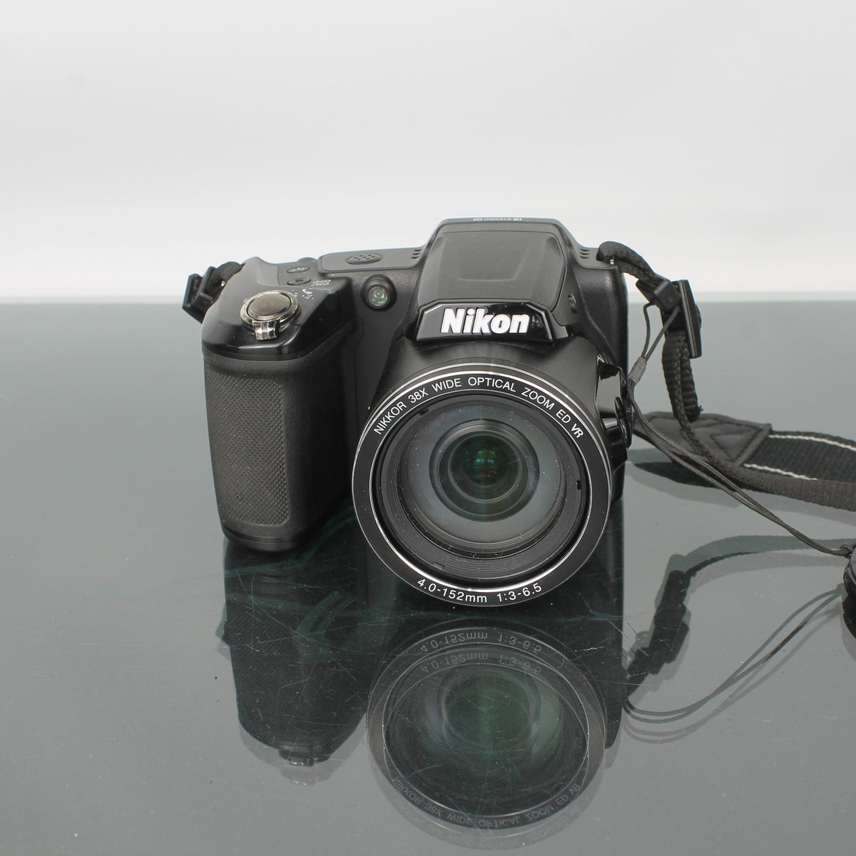 Nikon Coolpix L840