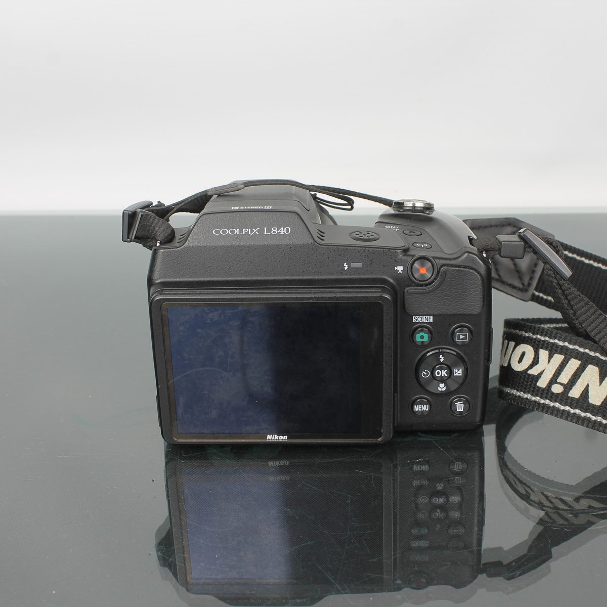 Nikon Coolpix L840
