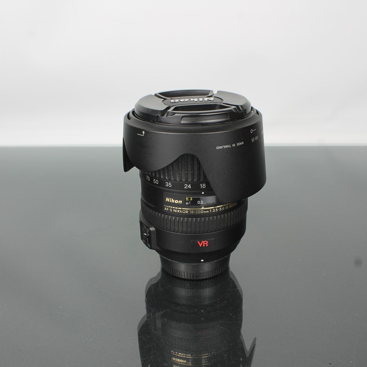 Nikon DX SWM VR IF 18-200mm 1:3.5-5.6