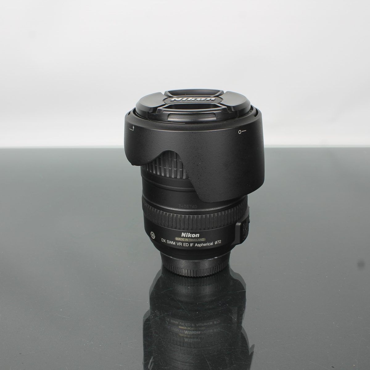 Nikon DX SWM VR IF 18-200mm 1:3.5-5.6