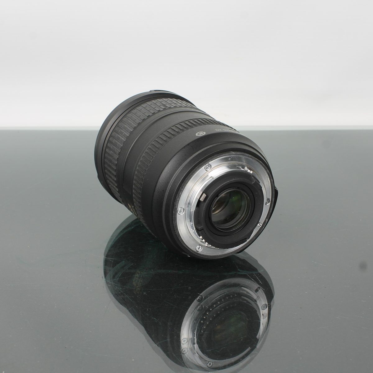 Nikon DX SWM VR IF 18-200mm 1:3.5-5.6