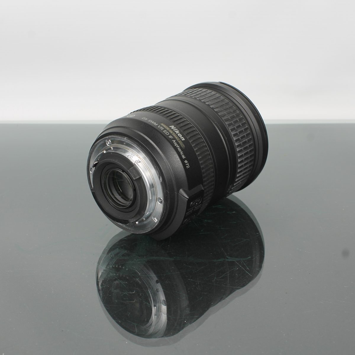 Nikon DX SWM VR IF 18-200mm 1:3.5-5.6