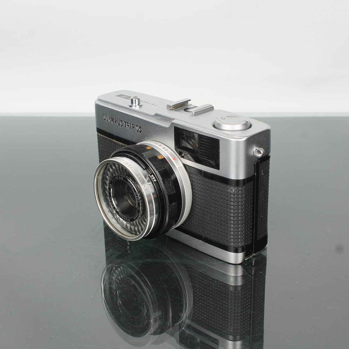Olympus Trip 35