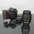 Nikon D200 + DX Nikkor 18-55mm 1:3.5-5.6