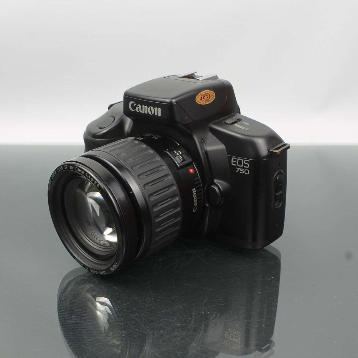 Reseña del Mamiya-Sekor C 80mm F/2.8: Magia de formato medio