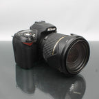Nikon D90 + Tamron 18-270mm 1:3.5-6.3