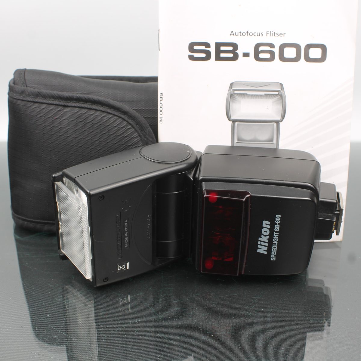 Nikon Speedlight SB-600