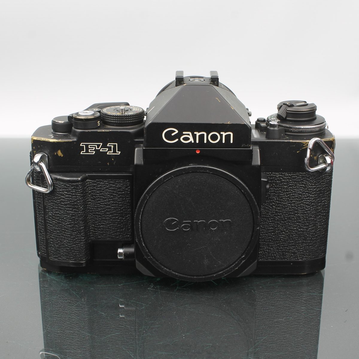Canon F-1
