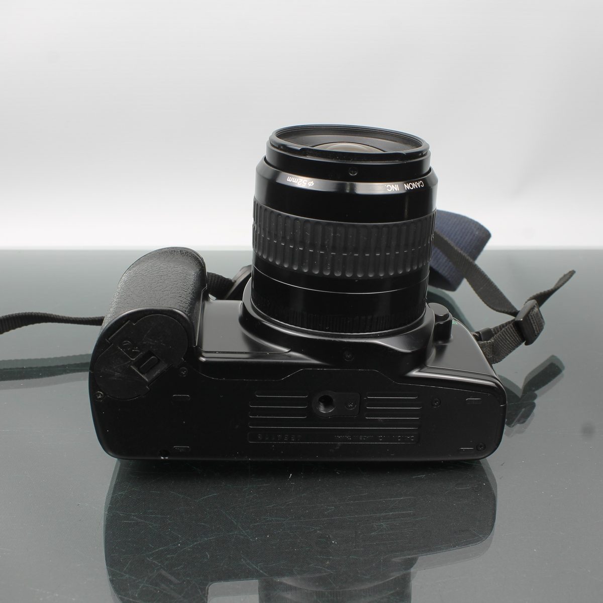 Canon EOS 1000F N + Canon EF 35-80mm 1:4.5-6 II