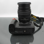 Nikon D70s + AF-S Nikkor 18-70mm 1:3.5-4.5G
