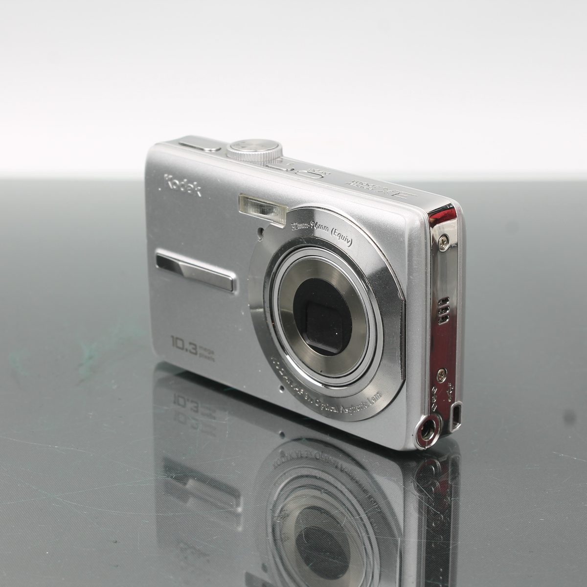 Kodak Easyshare M1063