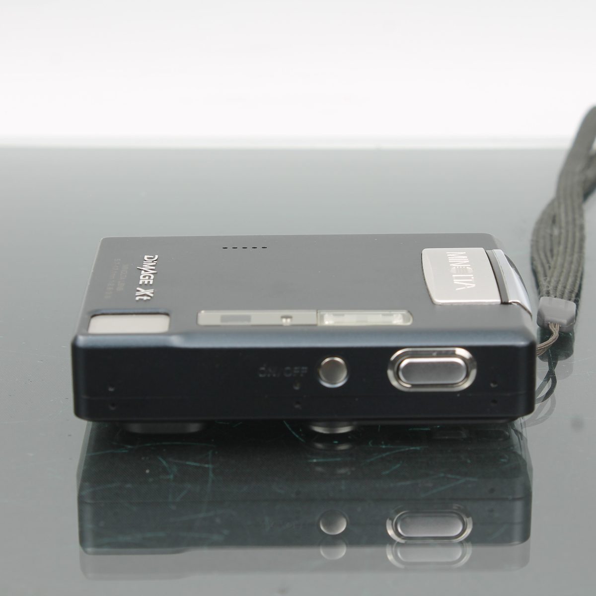 Minolta DiMAGE Xt