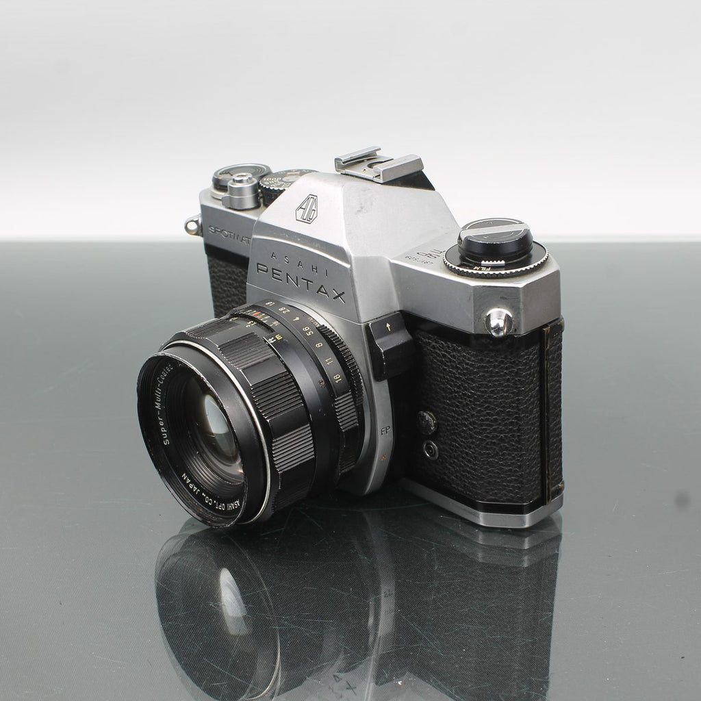 Asahi Pentax Spotmatic F + Super-Multi-Coated Takumar 1:1.8/55