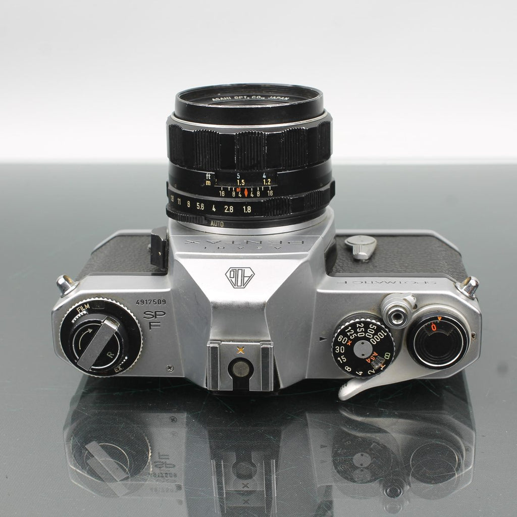 Asahi Pentax Spotmatic F + Super-Multi-Coated Takumar 1:1.8/55