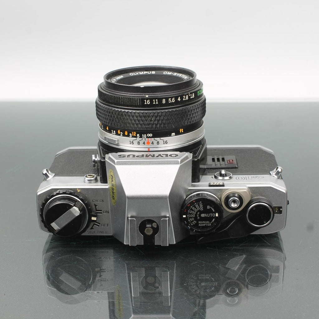 Olympus OM 10 + Zuiko Auto-S 50mm 1:1.8