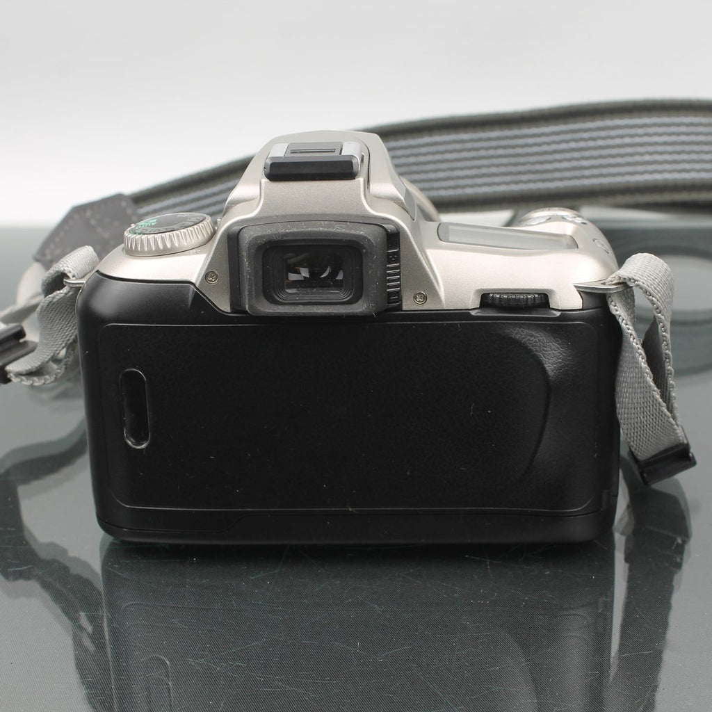 Nikon F55 + AF Nikkor 28-80mm 1:3.3-5.6G