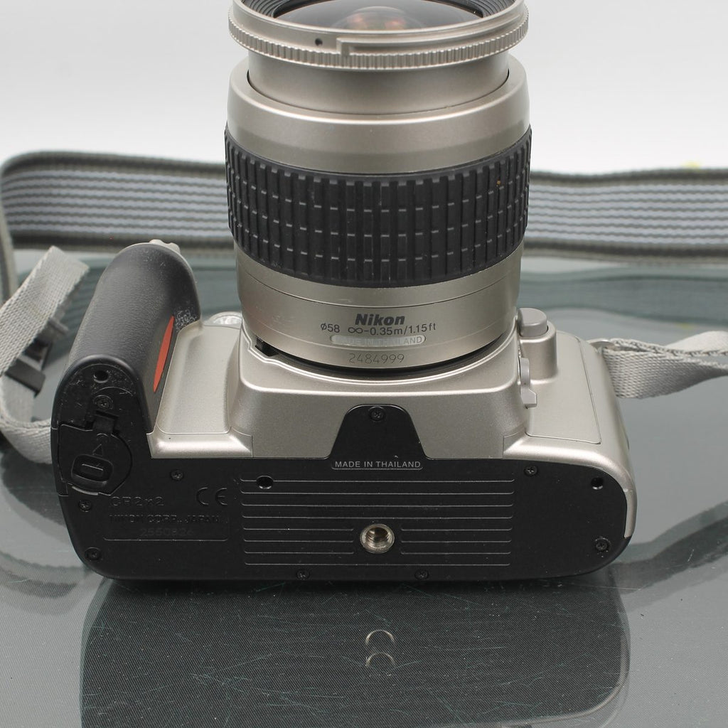 Nikon F55 + AF Nikkor 28-80mm 1:3.3-5.6G