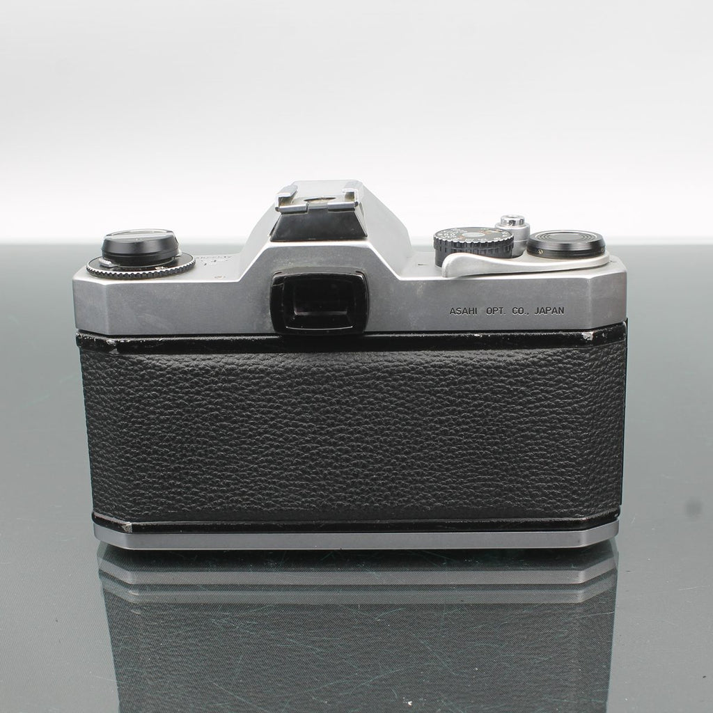 Asahi Pentax Spotmatic F + Super-Takumar 1:1.8/55