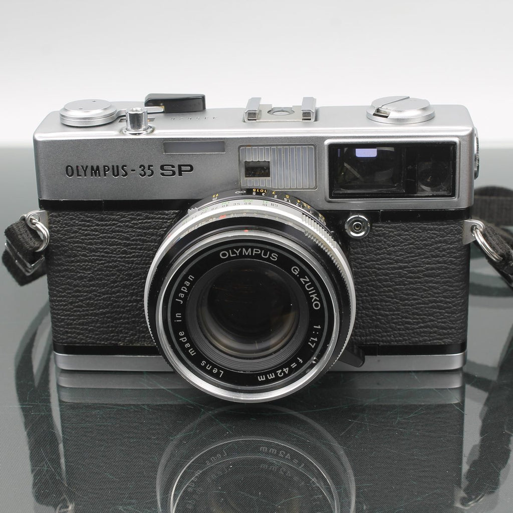 Olympus 35 SP + G. Zuiko 1:1.7 f=42mm
