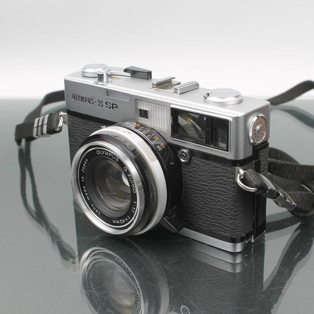 Olympus 35 SP + G. Zuiko 1:1.7 f=42mm