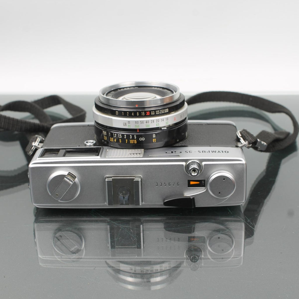 Olympus 35 SP + G. Zuiko 1:1.7 f=42mm