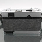 Olympus 35 SP + G. Zuiko 1:1.7 f=42mm