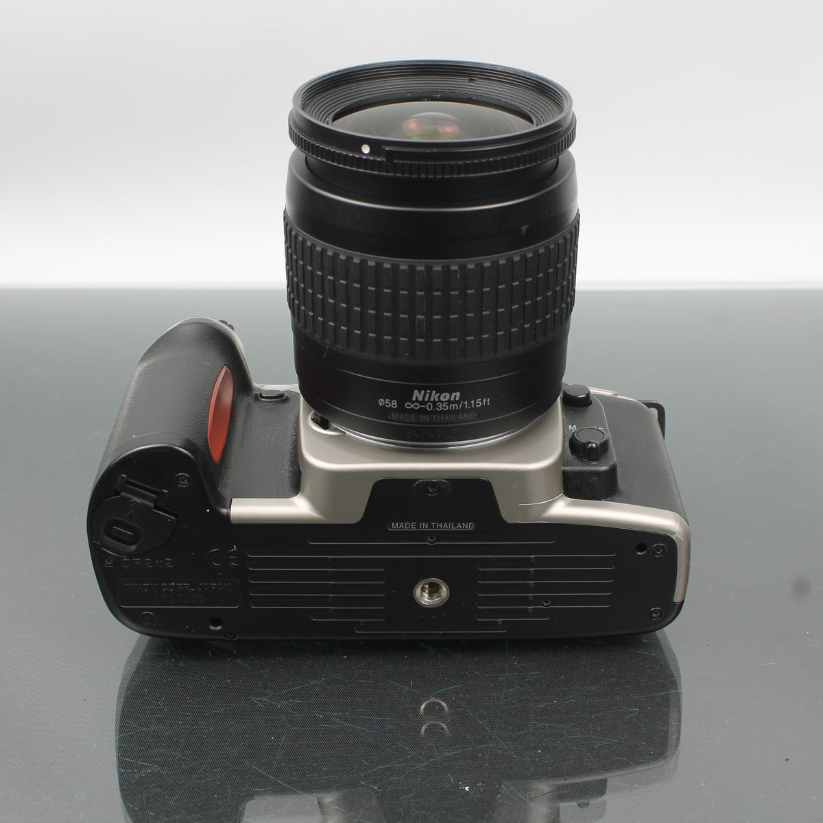 Nikon F65 + AF Nikkor 28-80mm 1:3.3-5.6