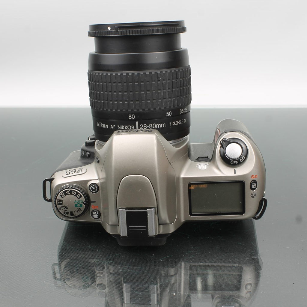 Nikon F65 + AF Nikkor 28-80mm 1:3.3-5.6