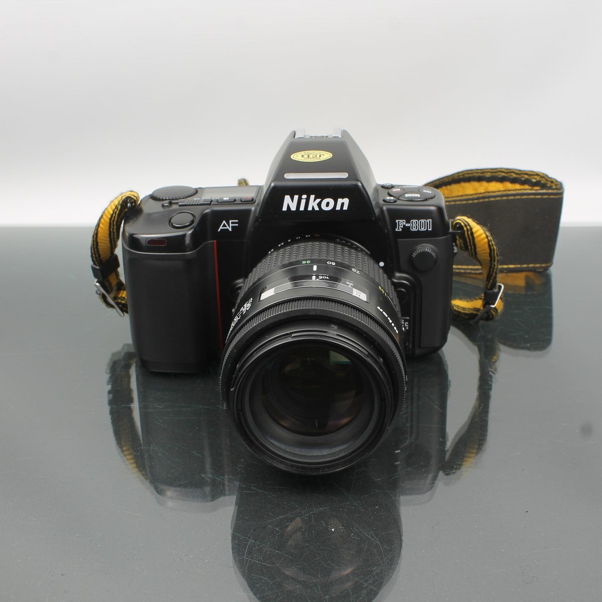 Nikon F801 AF Nikkor 35-105mm 1:3.5-4.5