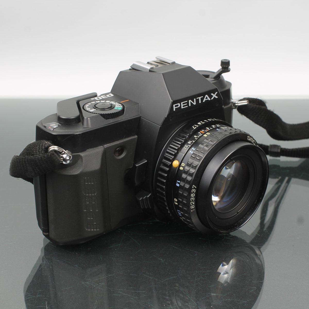 Pentax P30 + SMC Pentax 1:1.7 50mm
