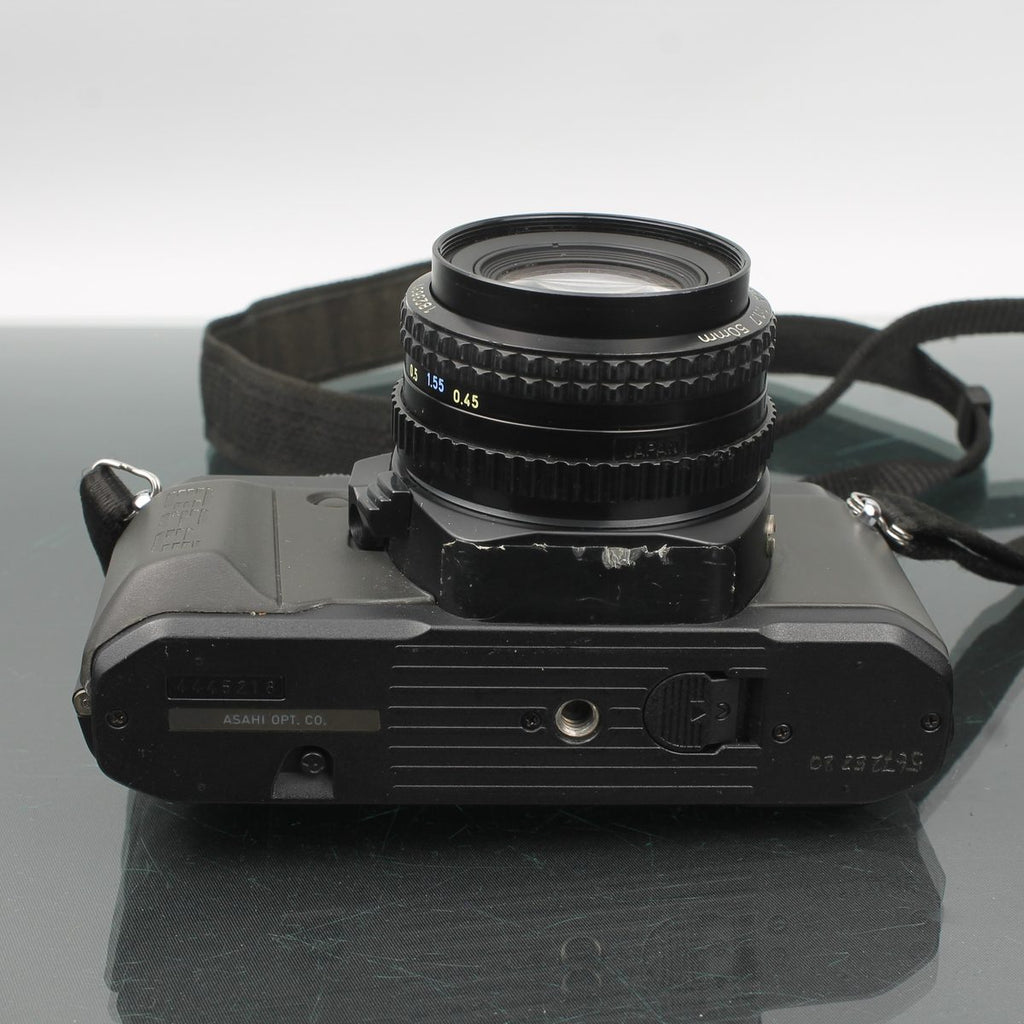 Pentax P30 + SMC Pentax 1:1.7 50mm
