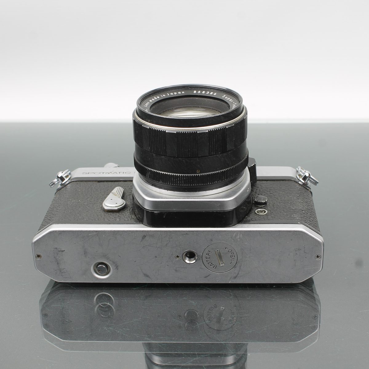 Pentax Spotmatic F + Super-Takumar 1:1.8/55