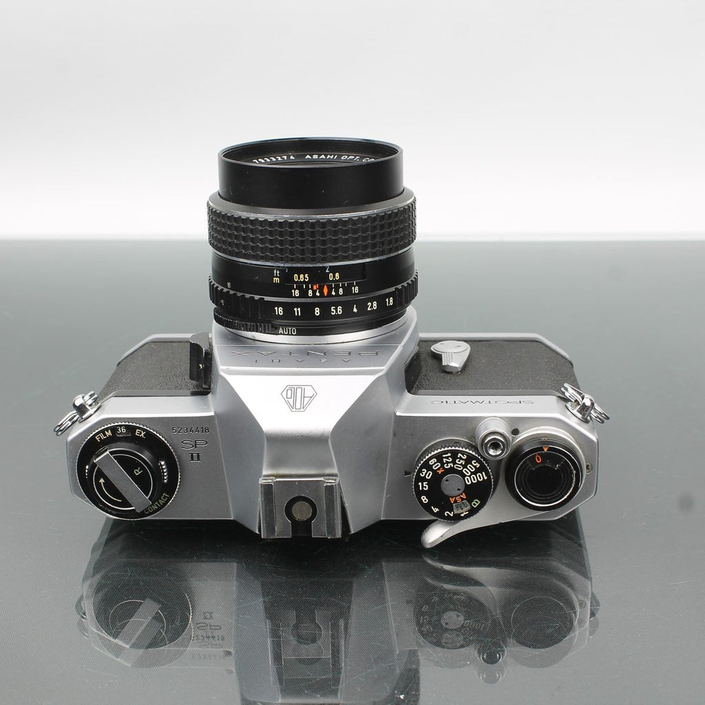 Pentax Asahi Spotmatic + SMC Takumar 1:1.8/55