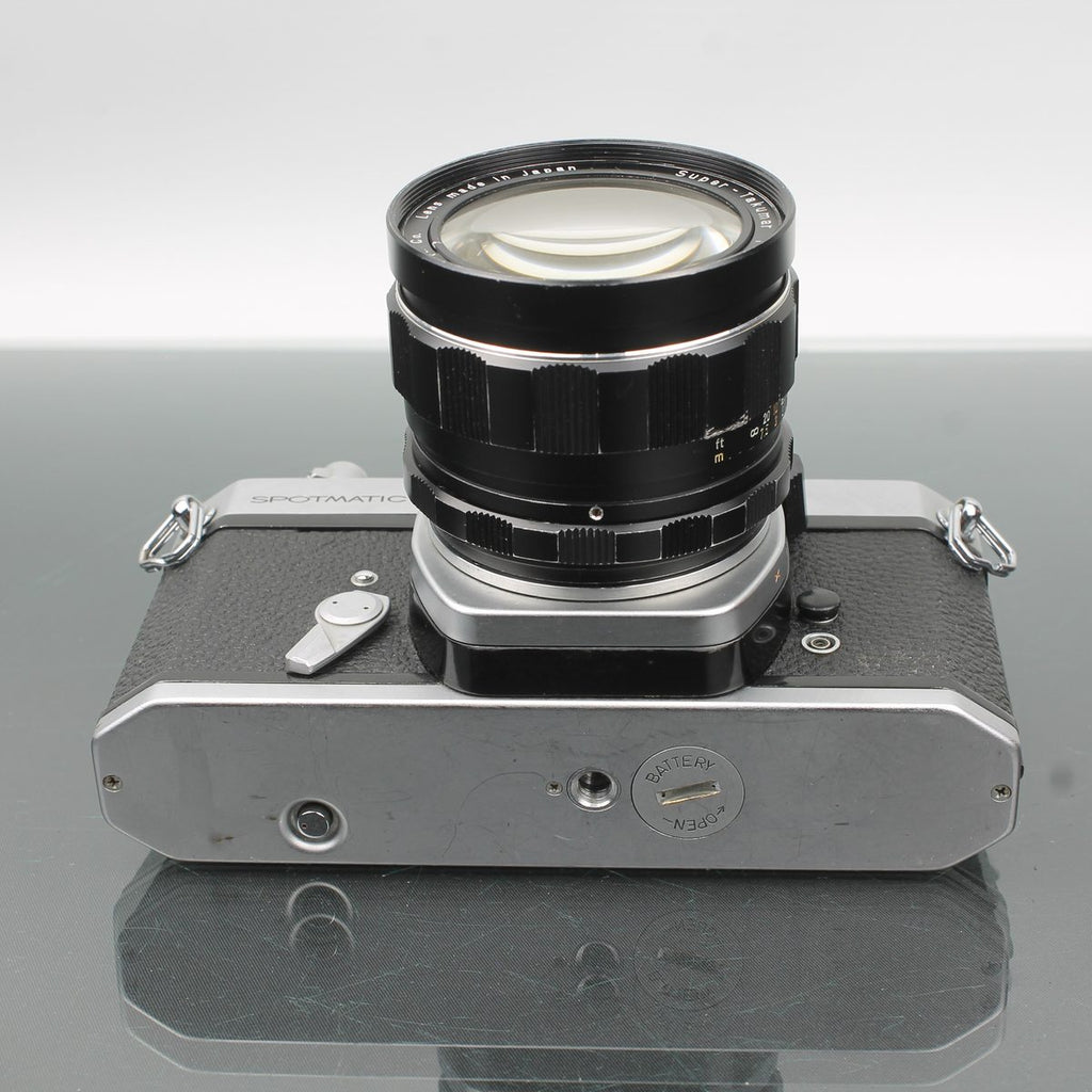 Pentax Asahi Spotmatic F + Super-Takumar 1:3.5/28