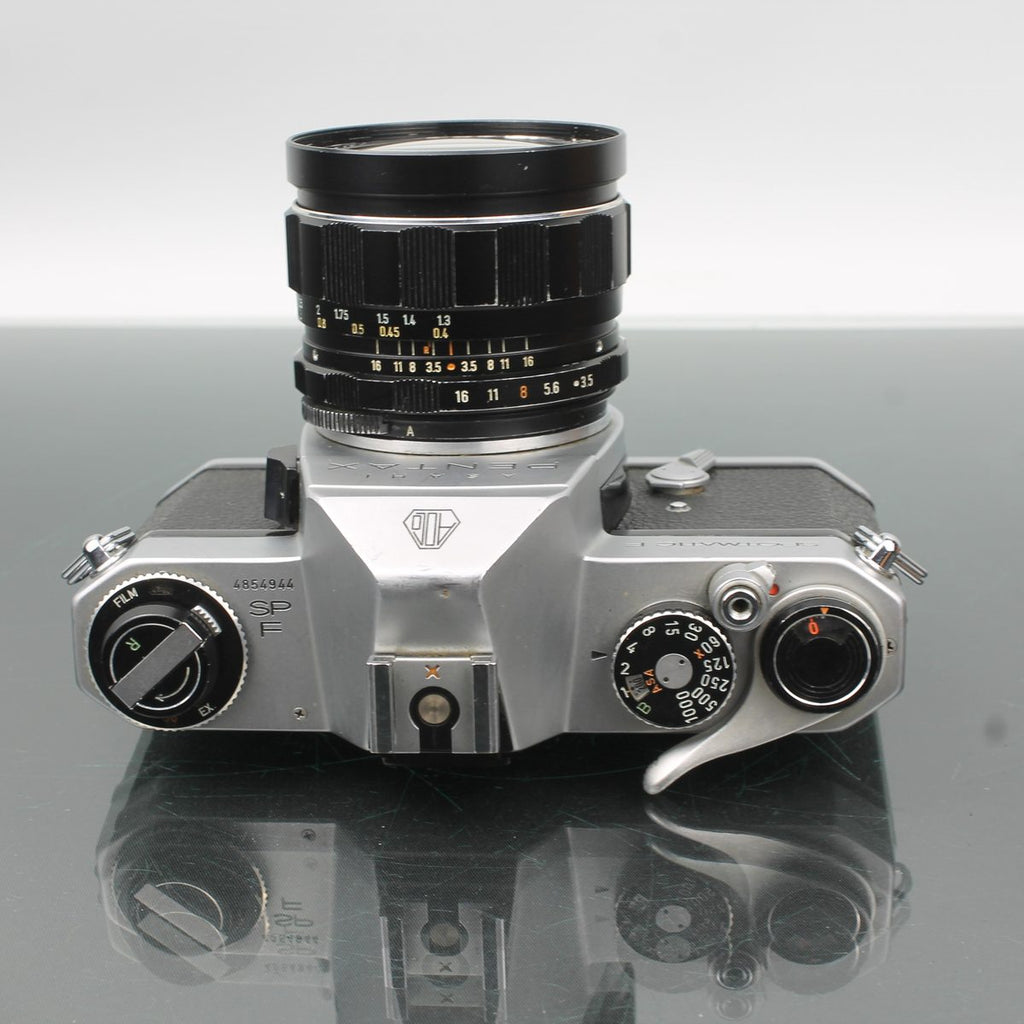 Pentax Asahi Spotmatic F + Super-Takumar 1:3.5/28