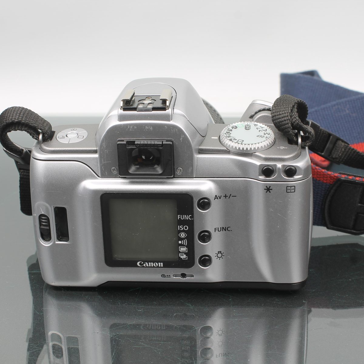 Canon EOS 300V + Canon Zoom Lens EF 28-90mm 1:4-5.6