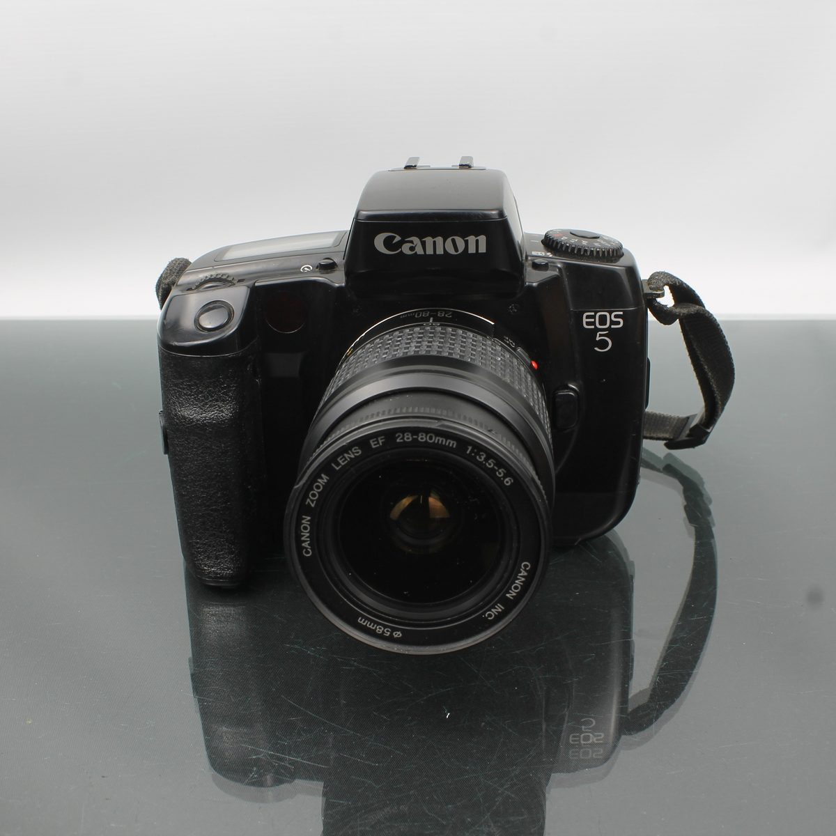 Canon EOS 5 + EF 28-80mm f/3.5-5.6