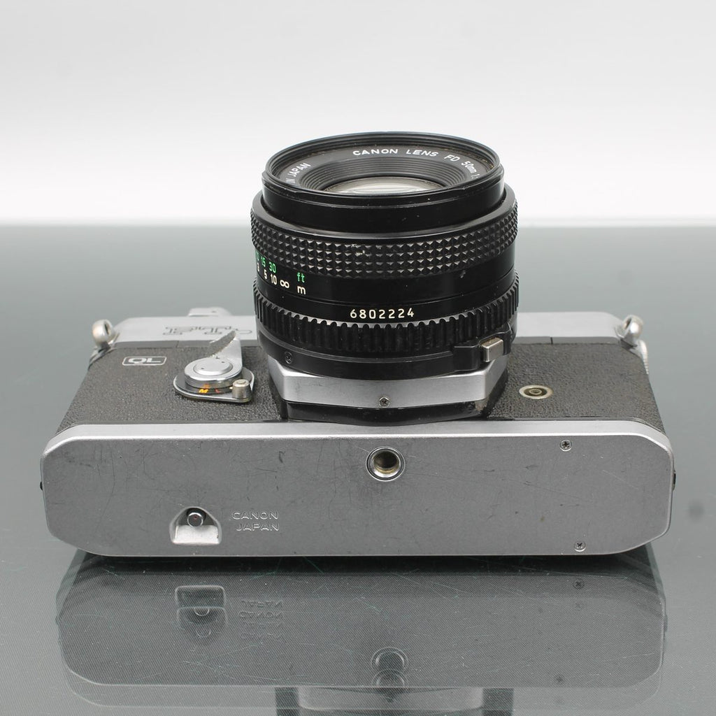 Canon FTB + Canon FD 50mm 1:1.8