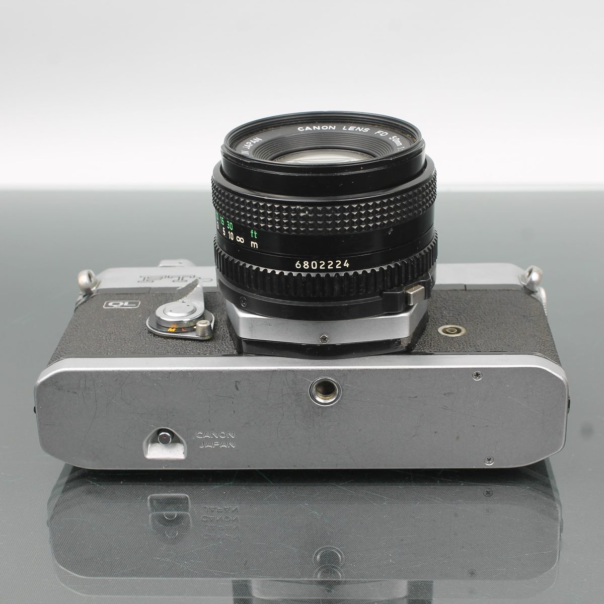 Canon FTB + Canon FD 50mm 1:1.8