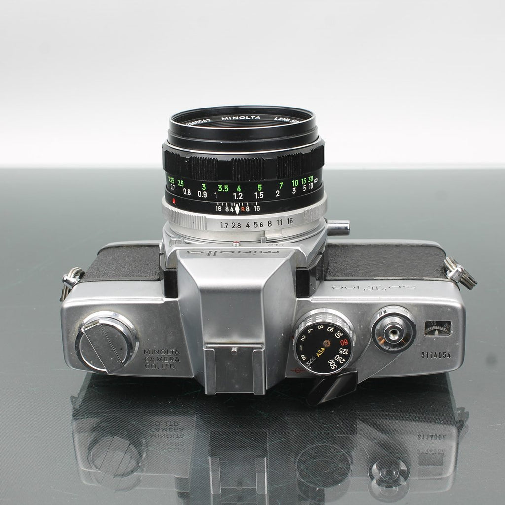Minolta SRT100 + MC Rokkor - PF 1:1.7 f=55mm