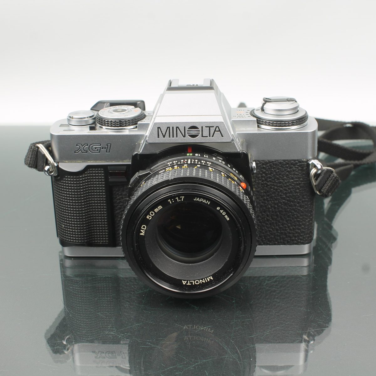 Minolta XG-1 + MD 50mm 1:1.7