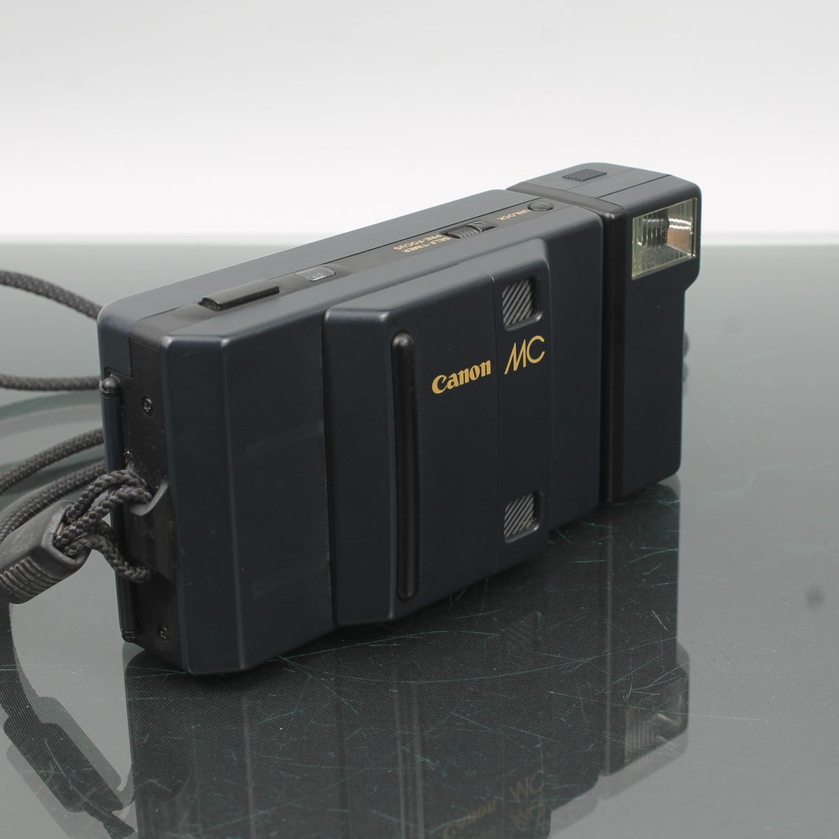Canon MC